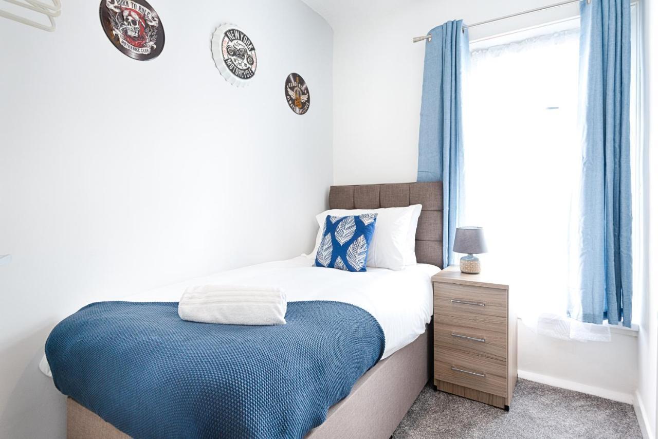 City Centre, Parking, Smart Tv'S In All Rooms Swansea Exterior photo